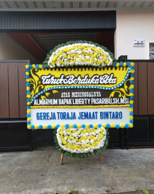 Papan Bunga Duka di Alemsom